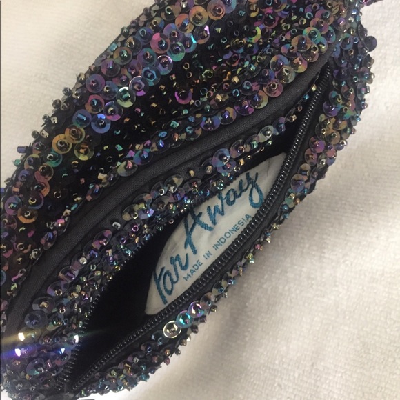 FarAway Beaded Bag - Picture 2 of 3